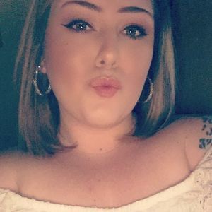 Meet your Posher, Carolyn